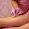Шугарінг ноги до колін