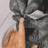 Апаратний манікюр