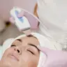 Ультразвукова чистка обличчя