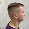 Стрижка чоловіча класична