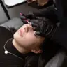 Wimpernlaminierung + Färbung (in sitzender Position)