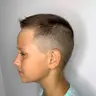Дитяча стрижка під насадку