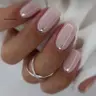 Nageldesign (French, Dekoration)