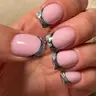 Maniküre + Gel-Nagelverlängerung