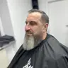 Стрижка бороди / Старший Барбер