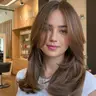 Стрижка середньої довжини