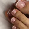 Педикюр з покриттям френч
