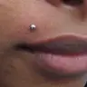 PIERCING BOCA: Monroe