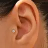 PIERCING ORELHA: Tragus