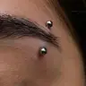 PIERCING SOBRANCELHA (Eyebrow)