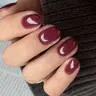 Manicure żelowy na naturalnej krótkiej płytce