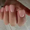 Maniküre mit Nagellack