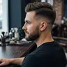 Herren Waschen, Schneiden, Stylen & Bart trimmen