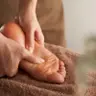 Точковий масаж стоп (Acupressure Foot Massage)