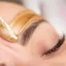 Augenbrauen Waxing