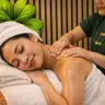 Rücken-Nacken-Schulter Massage 60 Minuten.