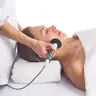ANTI-AGING RENEWING AND REGENERATING TREATMENT MIT RADIOFREQUENZ HALLS UND DEKOTE