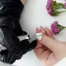 Зняття гель-лак