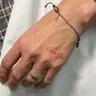 FINE LINE TATTOO: MINIMALISTISCHE TÄTOWIERUNGEN