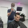 Стрижка / Молодший барбер