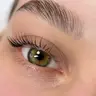 Brows-Lifting ohne Färben
