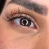 Wimpernverlängerung 1:1 neue Modelierung