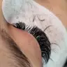 Wimpern entfernen