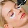 Wimpern färben