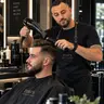Waschen, Schneiden und Stylen