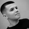 Коротка стрижка під насадку