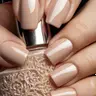Maniküre mit Nagellack