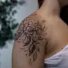 Medium Tattoo · 10-20 cm