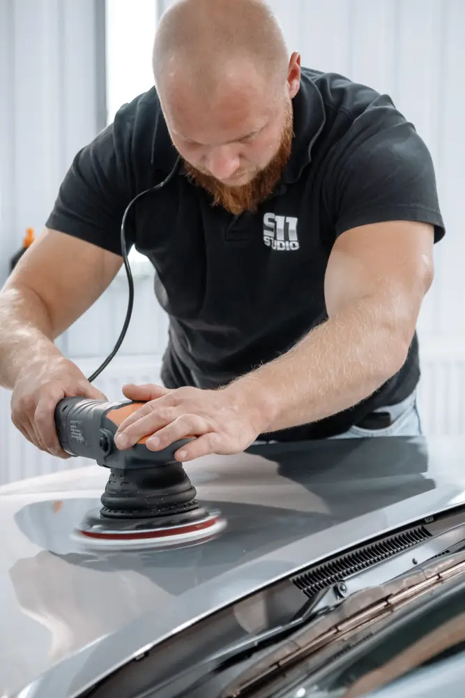 911 Studio на Бандери photo 2