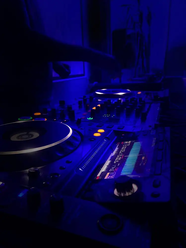 Nice recording studio photo 1
