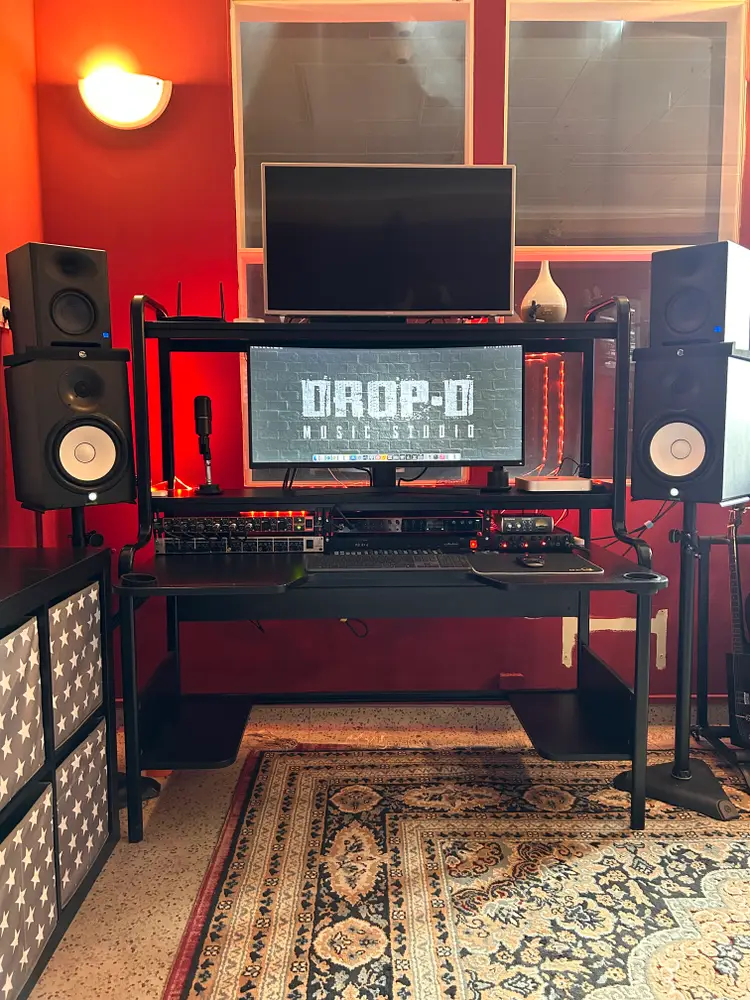 Drop-D Music Studio - Zkušebny a Nahrávaní photo 19