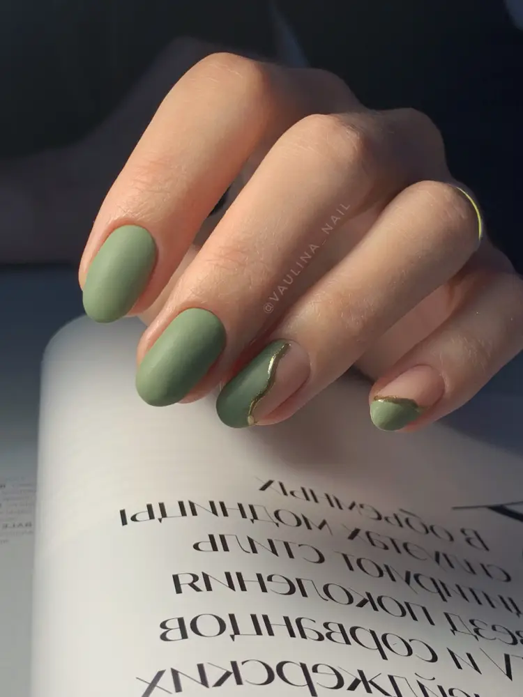 Vaulina_nail photo 9