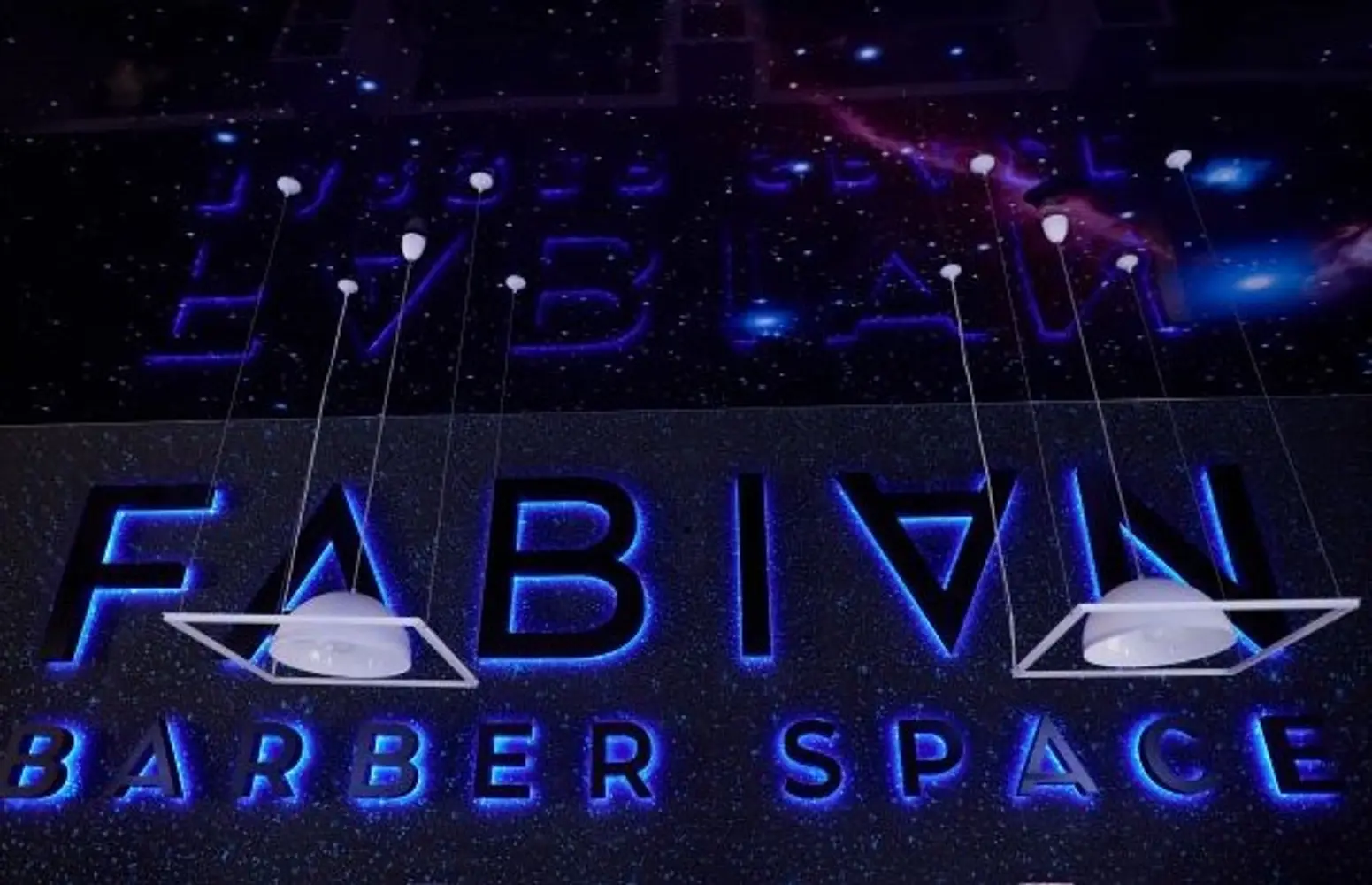 FABIⱯN BARBER SPACE photo 2