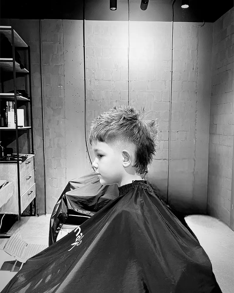 Velmax Barbershop ЖК Кришталеві Джерела photo 2