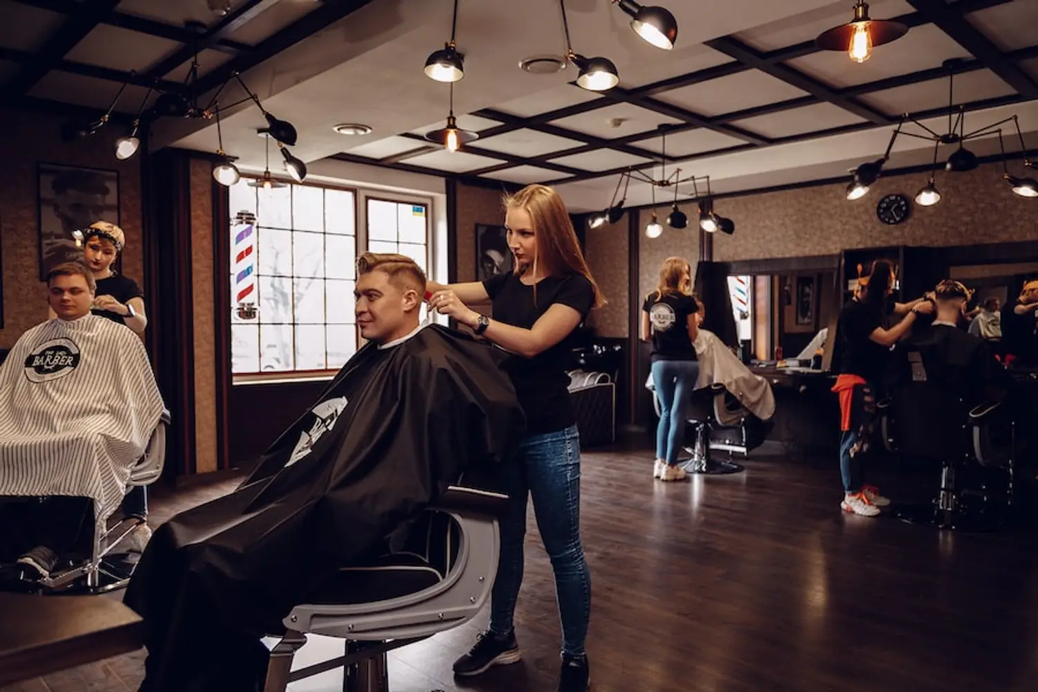 The Lady Barber photo 4
