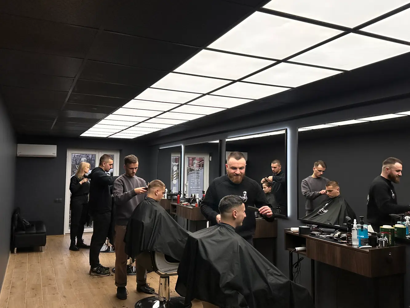 Muzyka Barbershop · м.Винники(Івасюка 50а) photo 4