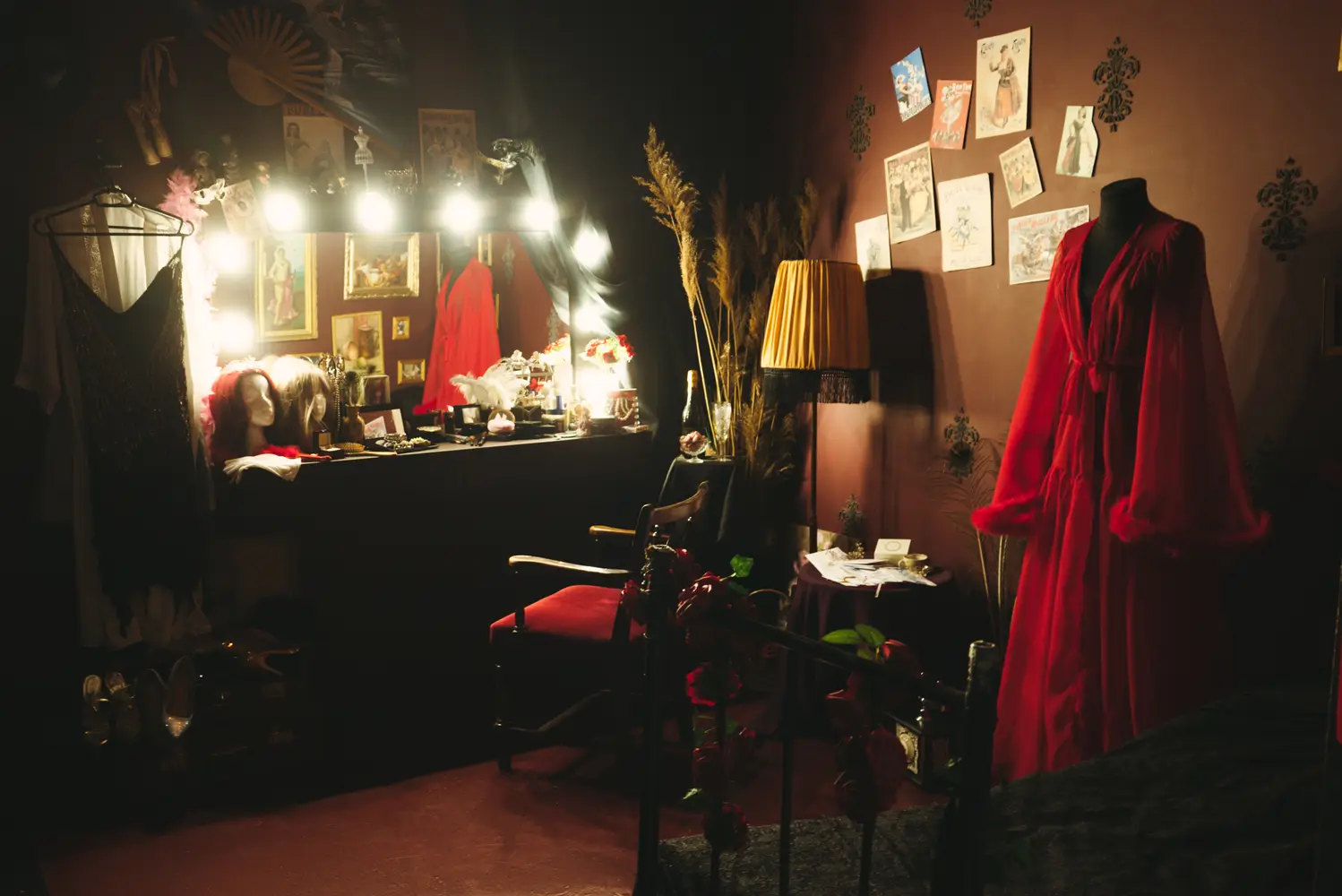 27frame (Gothic) photo 10