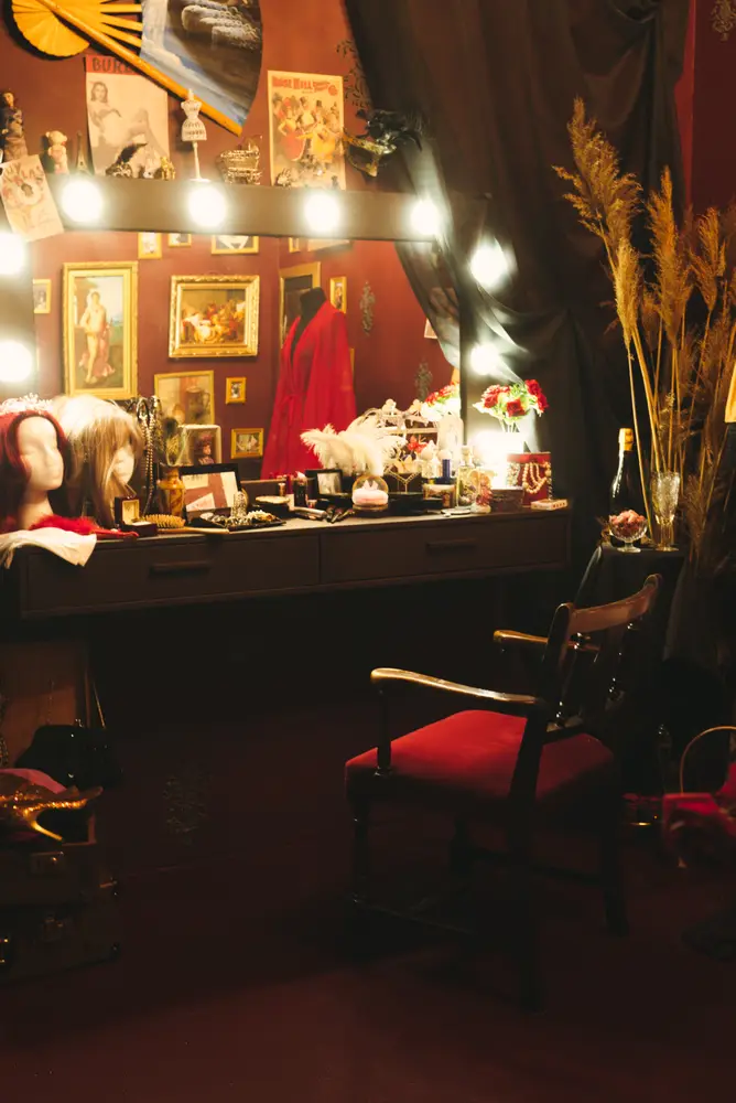 27frame (Gothic) photo 13