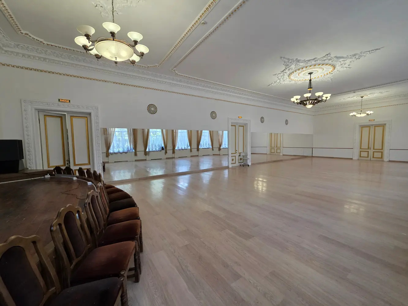 ELITE DANCE STUDIO · Поштовий 40, Велика Зала photo 4