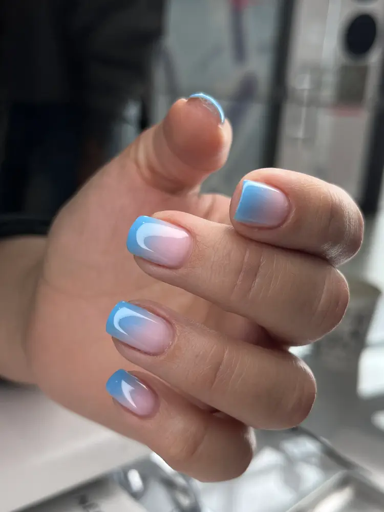 lari_nail photo 1