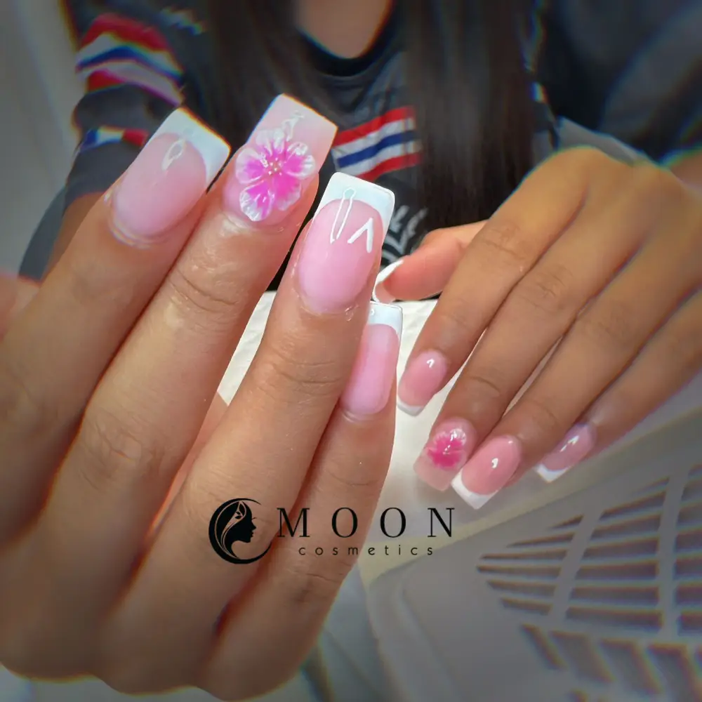 Mooncosmetics photo 14