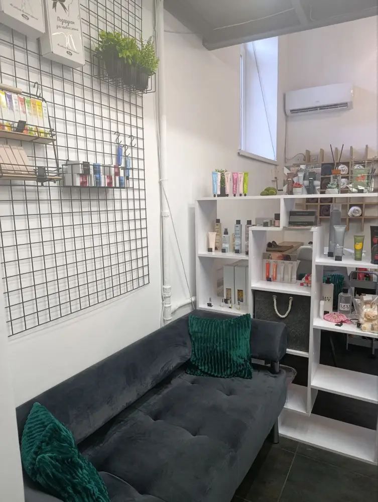 M&V beauty salon photo 15