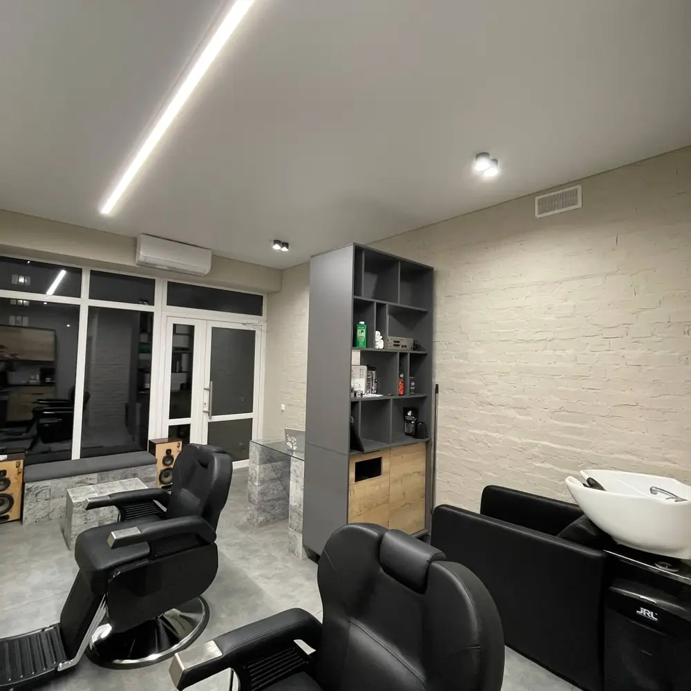 servant barber photo 4