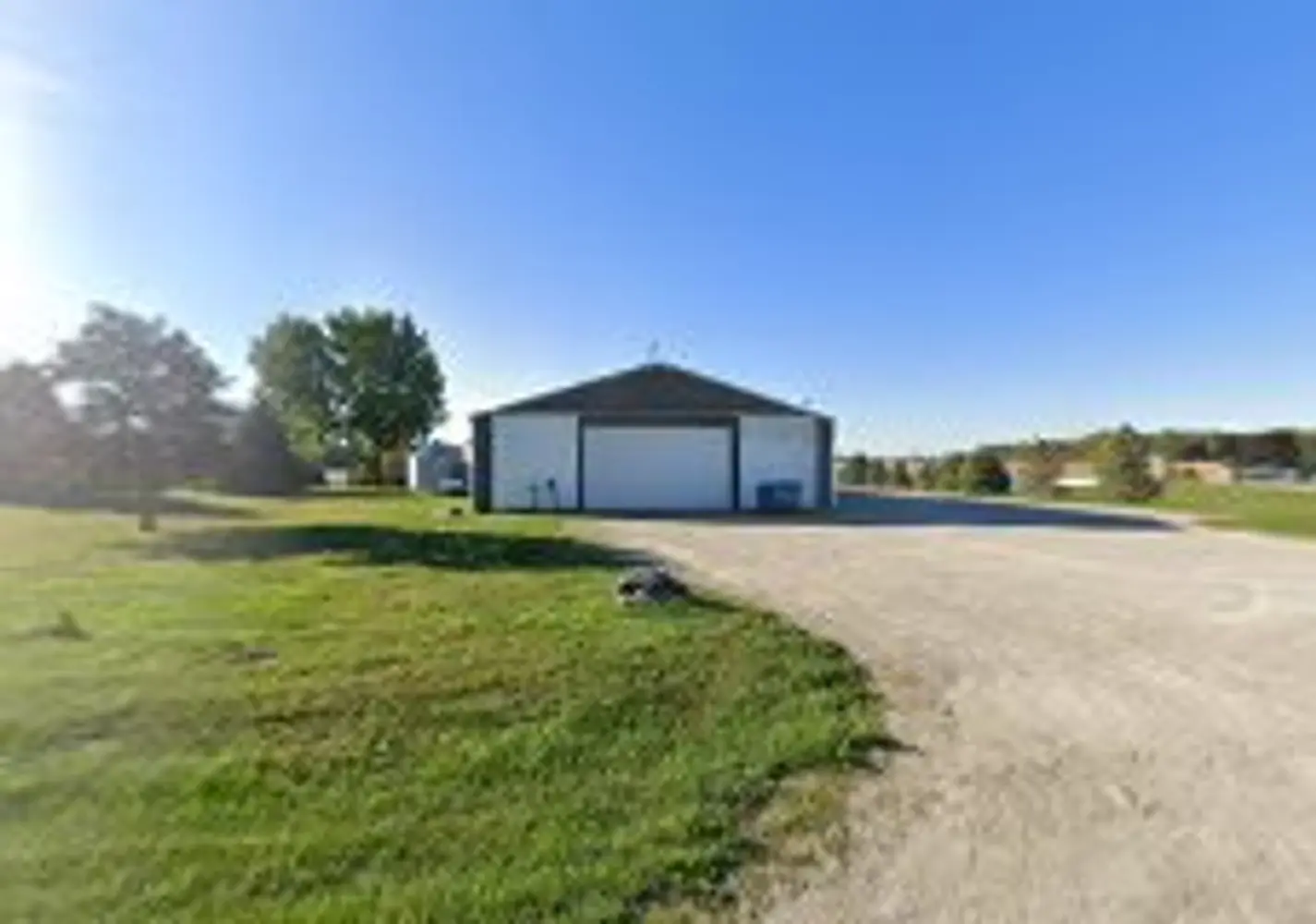 Esslinger's Garage photo 2
