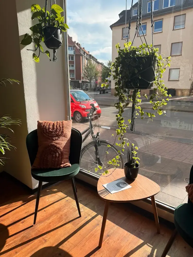 Salome Friseurmeisterin (Stuhlmiete im Ash & Ivy) photo 4