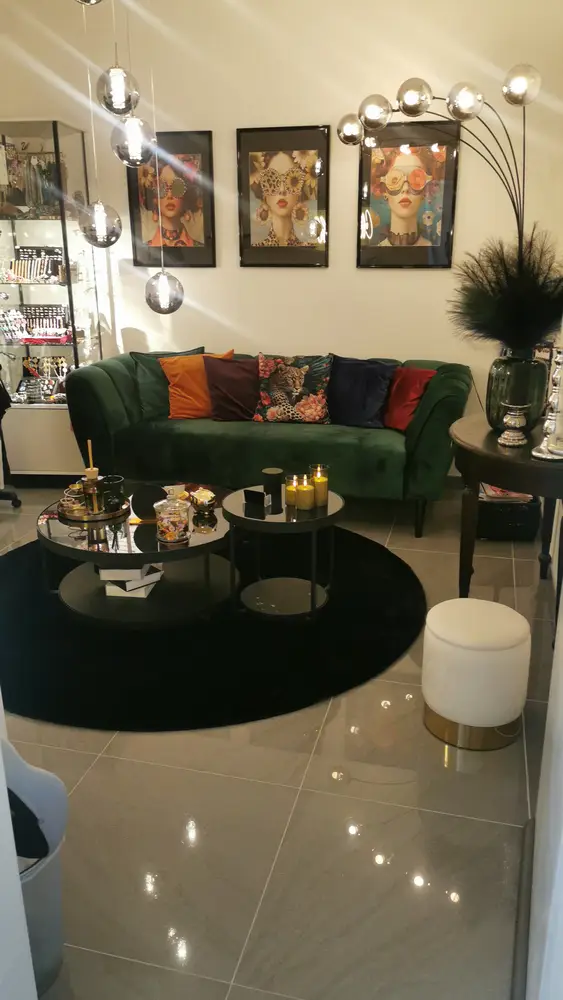 Beauty Room by Nils photo 2